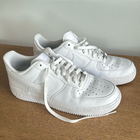 Men’s Nike Air Force 1s. Size 11 - Picture 1 of 5